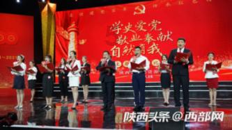 11岁小女孩迷上“欧楷”,苦练多年,最终得到了精髓!